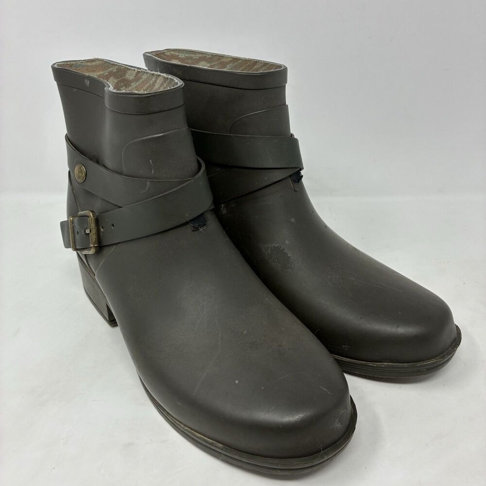 Lucky Brand Rindah Rain Boots Grey Pull On Buckle Strap Women’s Size 9